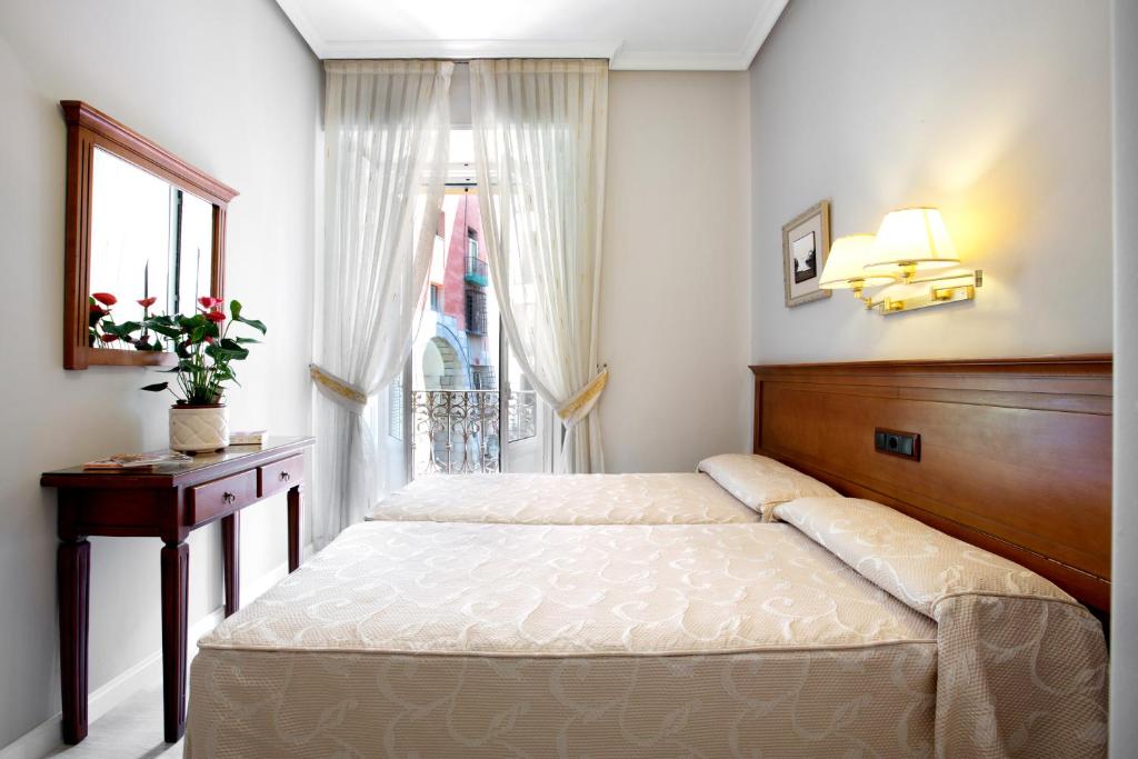 Hostal Macarena, Madrid – Updated 2023 Prices
