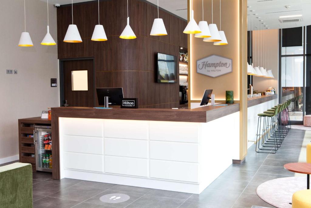 Hampton By Hilton Munich City Center East - Resim 17