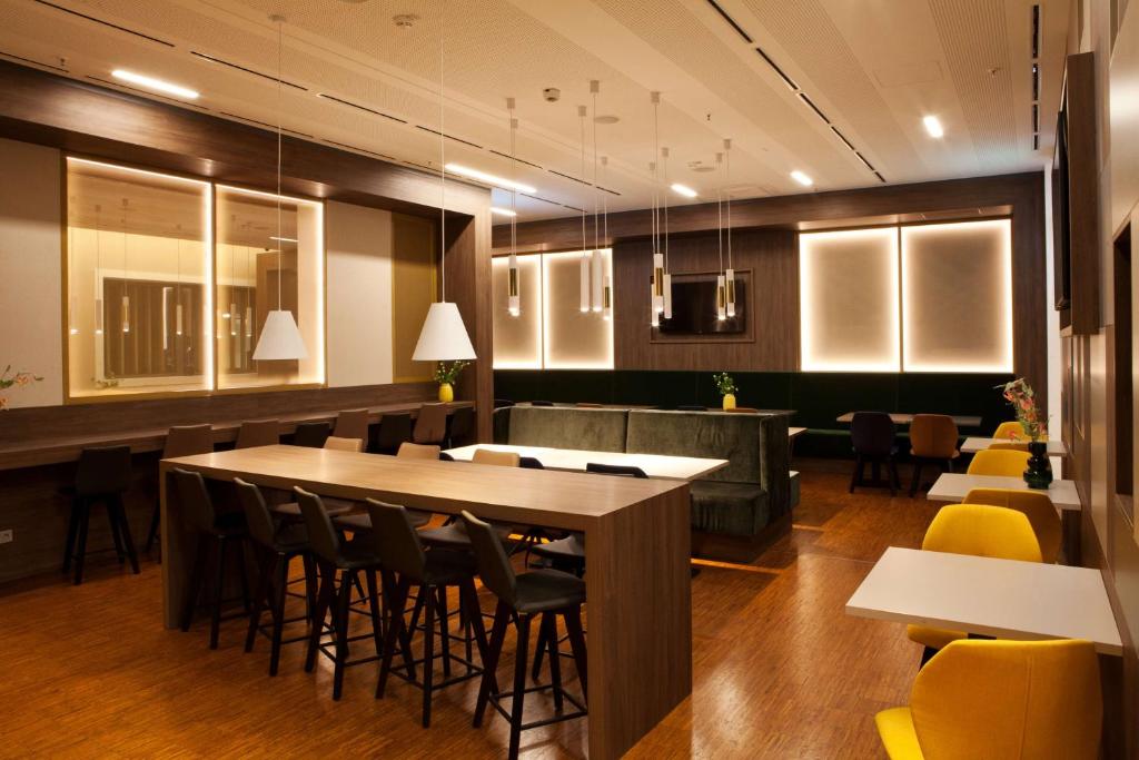 Hampton By Hilton Munich City Center East - Resim 31