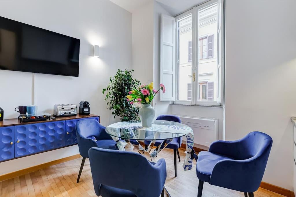 Μια τηλεόραση ή/και κέντρο ψυχαγωγίας στο Clemente XII Al Quirinale House