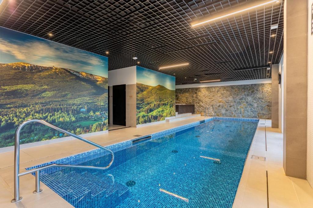 Πισίνα στο ή κοντά στο Apartament basen sauna Revisit Szklarska