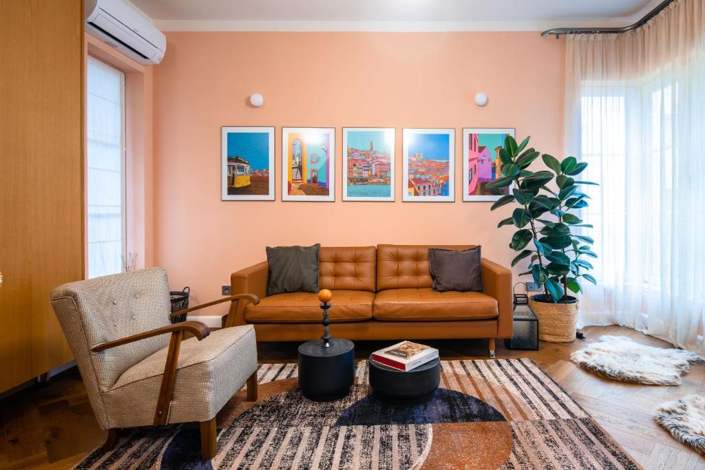 Sofia Spectrum: Vibrant Design Oasis - 1BD Charm