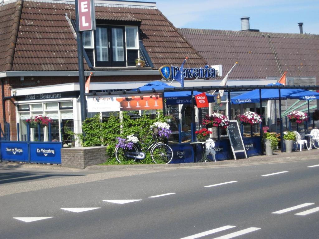 Jízda na kole v ubytování Hotel de Vriezerbrug nebo okolí