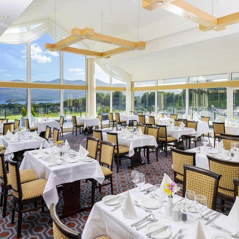 Restoran või mõni muu söögikoht majutusasutuses Castlerosse Park Resort