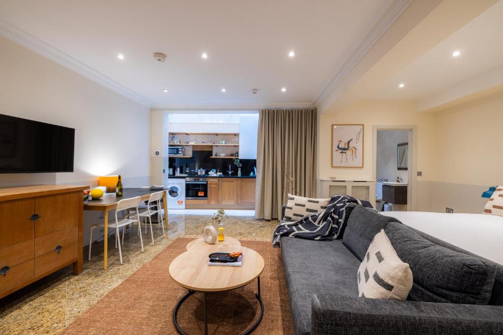 The Courtfield by Nestor - Superior Studio Lower Ground