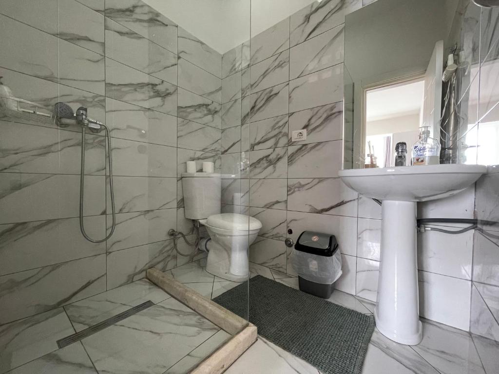 Bricks Studio Apartments - Image 3