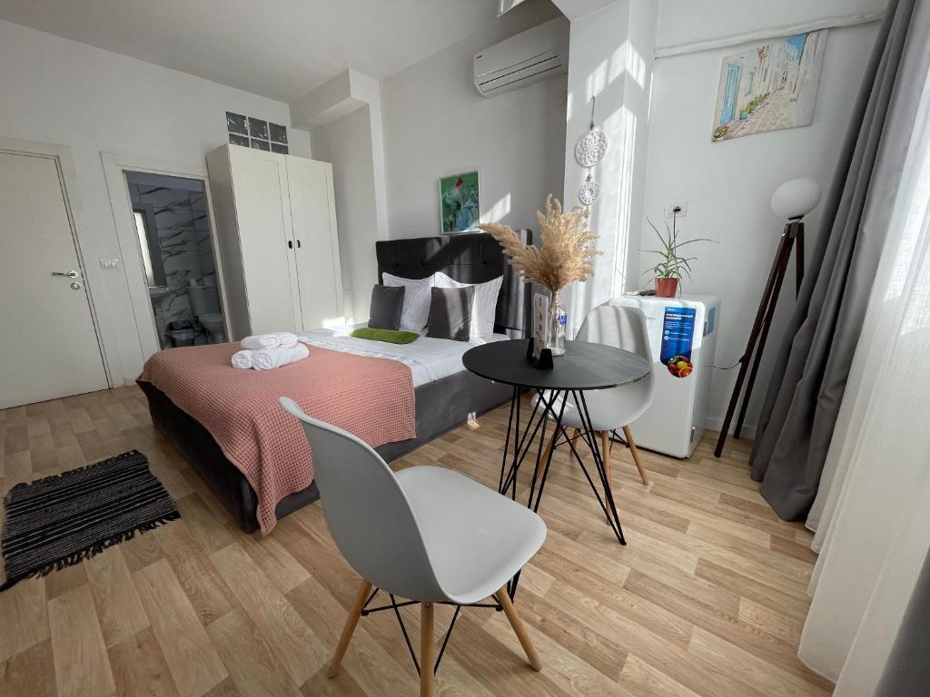 Bricks Studio Apartments - Standard Studio