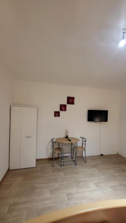 TV a/nebo společenská místnost v ubytování Gasthaus Pavillon