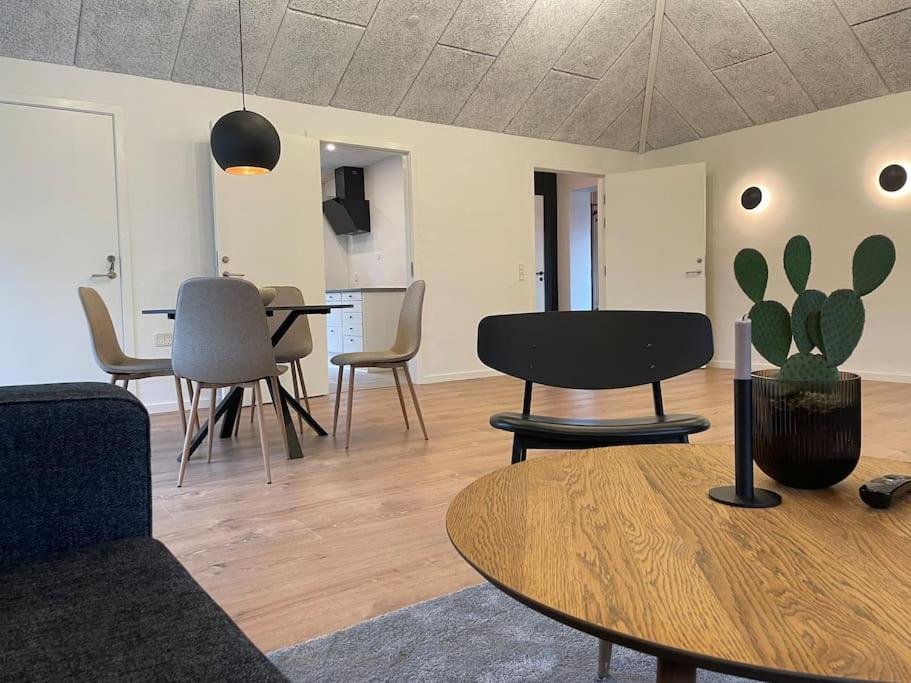 Gallery image of Hyggelig nyrenoveret lejlighed til 4 Personer in Agerbæk