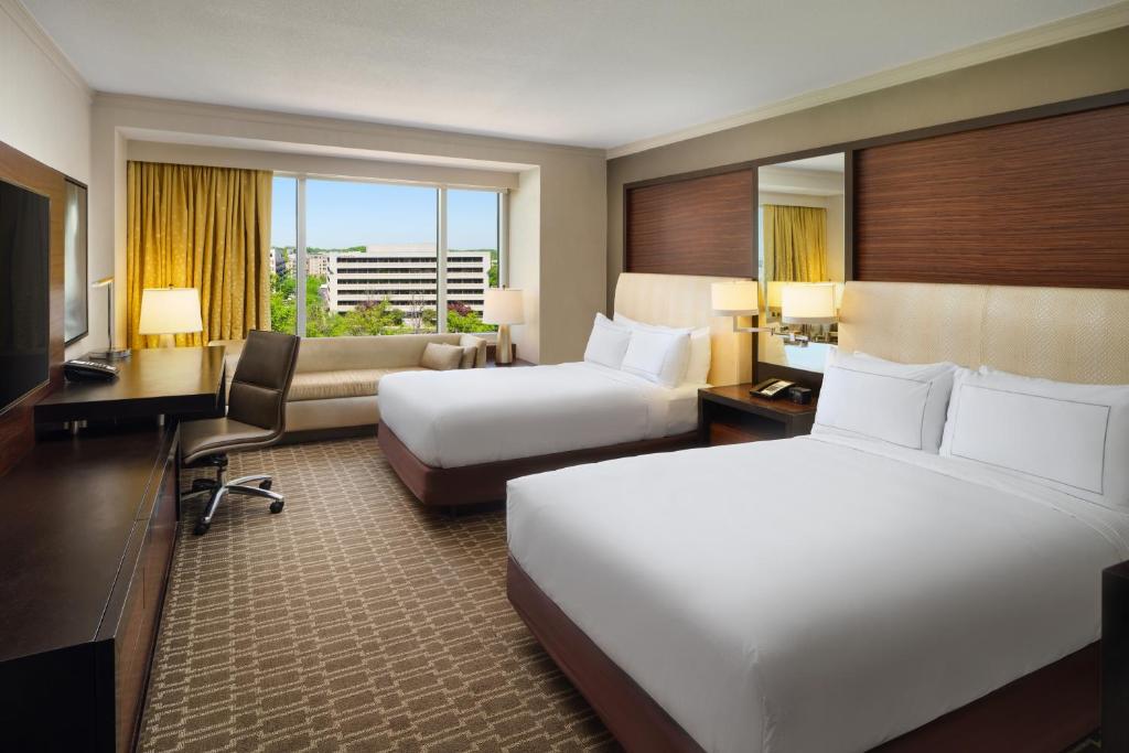Hilton McLean Tysons Corner - アビム , クンネボ , アンシャン を 悩ま し て い る .