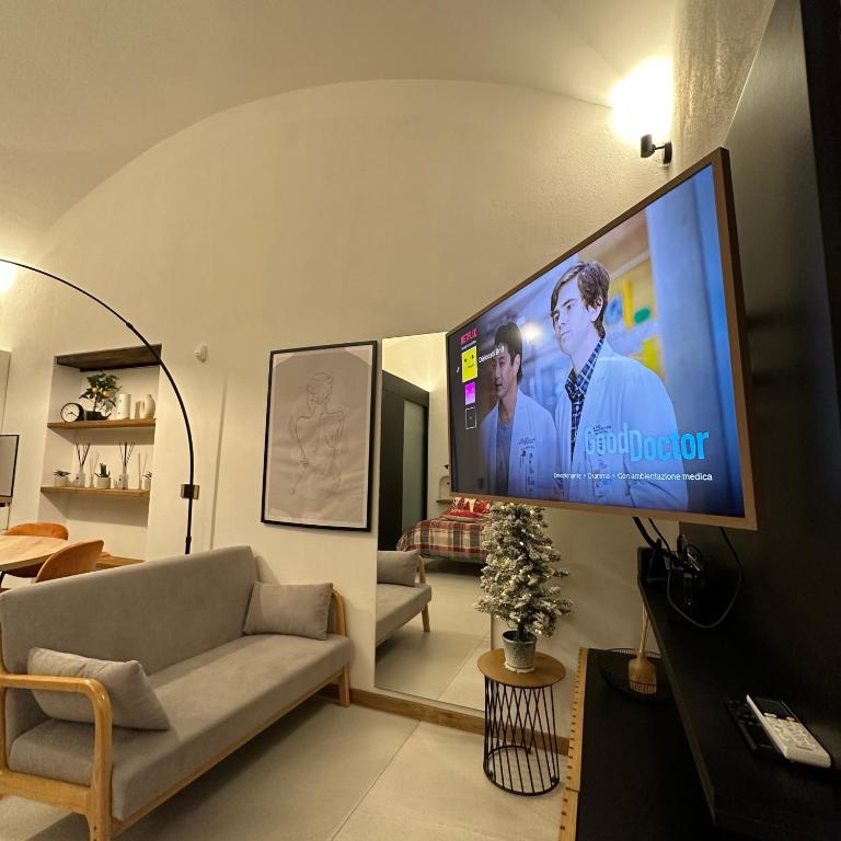 Dislocati BnB - Jacuzzi privata - Cucina - TV60