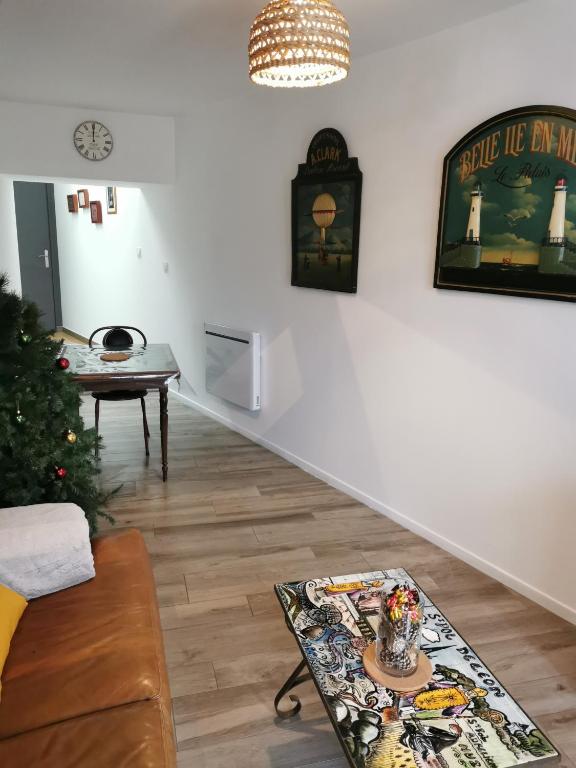 Les Gîtes de l'Hermine Athée - Maison D'une Chambre