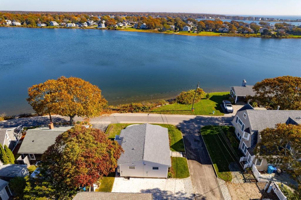 Water View Falmouth Gateway 3BR Family Retreat, Falmouth (updated prices 2024)