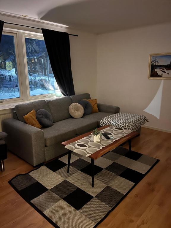 Кът за сядане в Apartment in central Kiruna 3