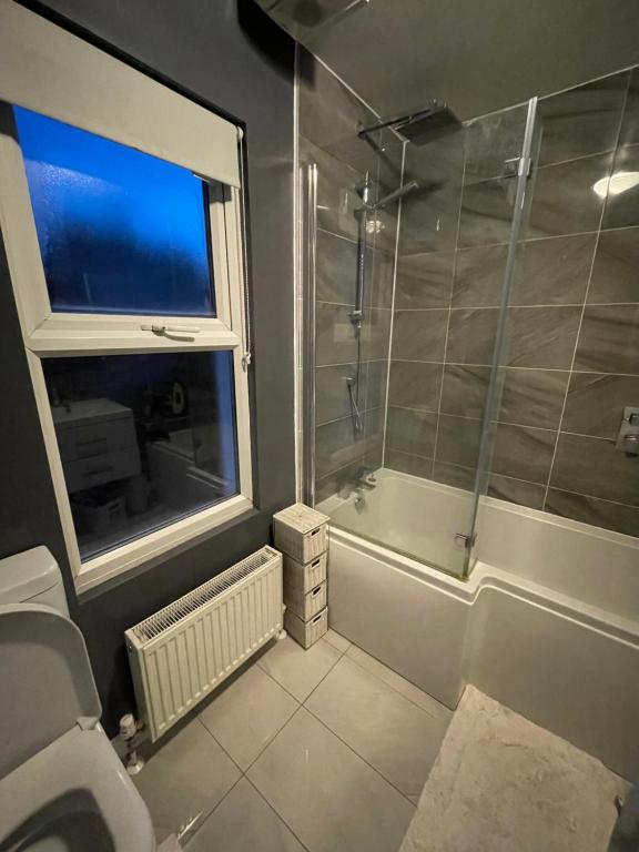 Single Room in Potters Bar Hertfordshire - 单人间