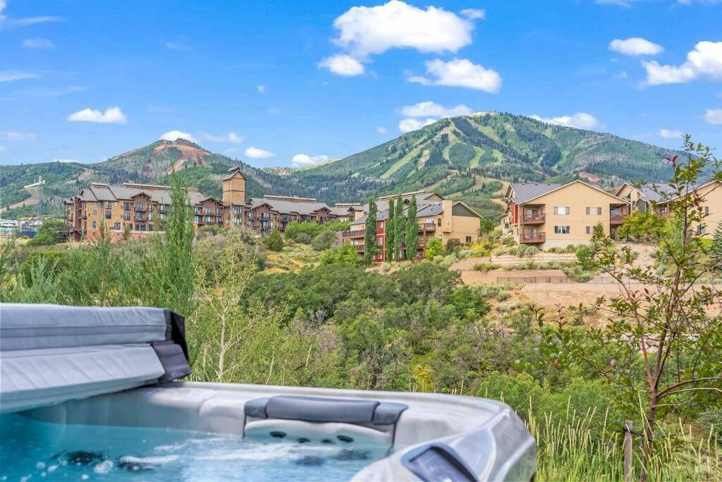 Gallery image of Huge Deer Vally Views, Game Room, 2 Primaries, 1GB Wi-Fi in Heber City