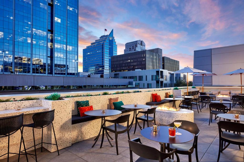 Hyatt Centric Sacramento Downtown photo