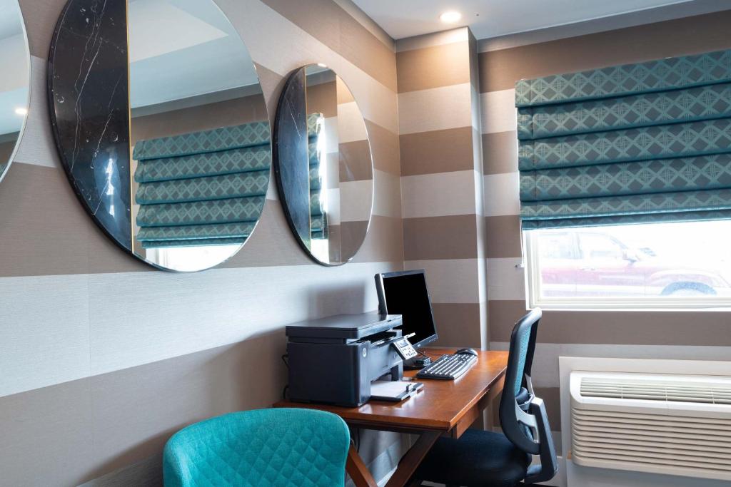 Sandman Signature Calgary Airport Hotel - Resim 45