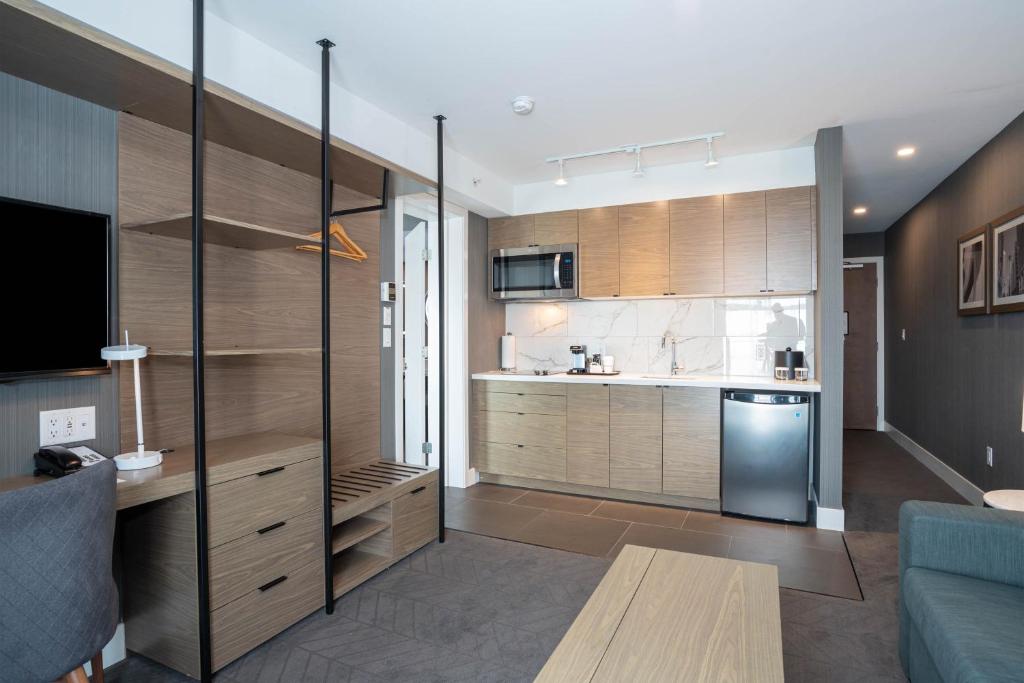 Sandman Signature Calgary Airport Hotel - Resim 42