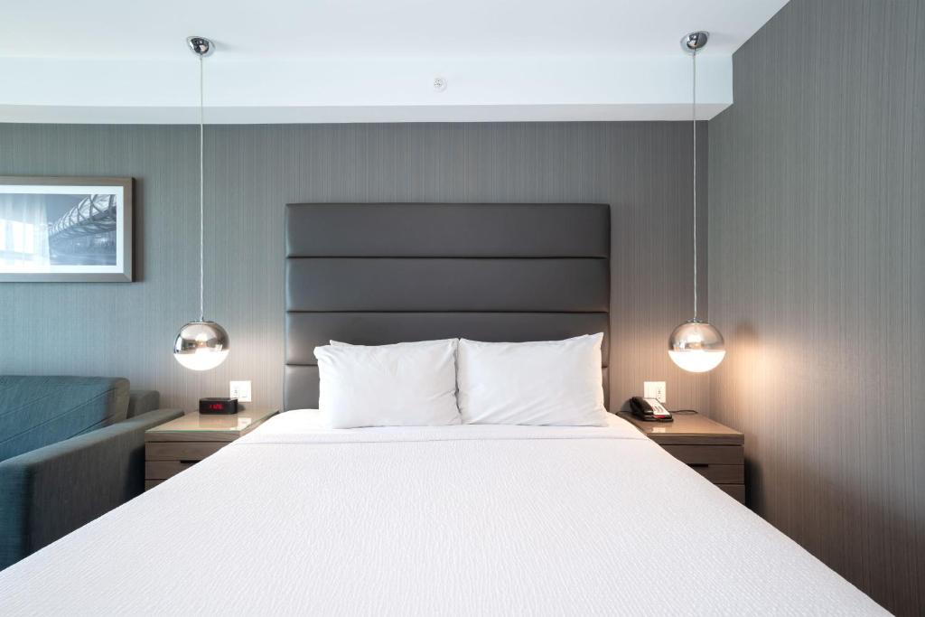 Sandman Signature Calgary Airport Hotel - Resim 24