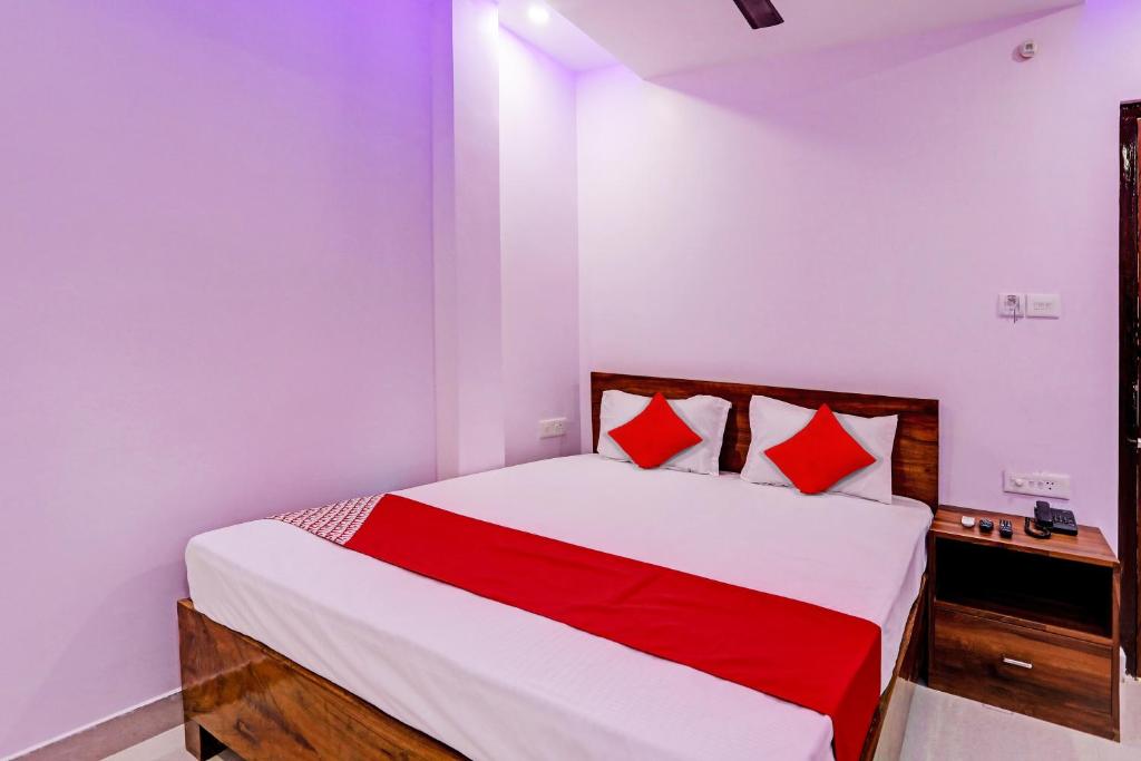 Postel nebo postele na pokoji v ubytování Hotel O Tezos Palace