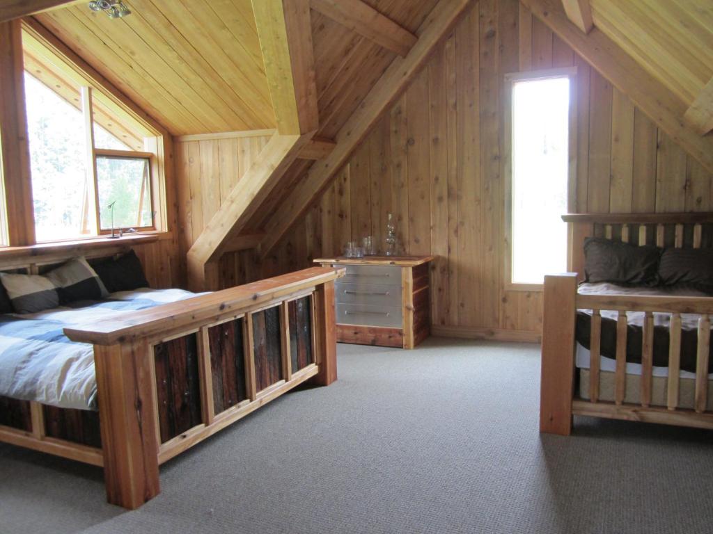 Postel nebo postele na pokoji v ubytování LDR Lodge - Last Dollar Ranch