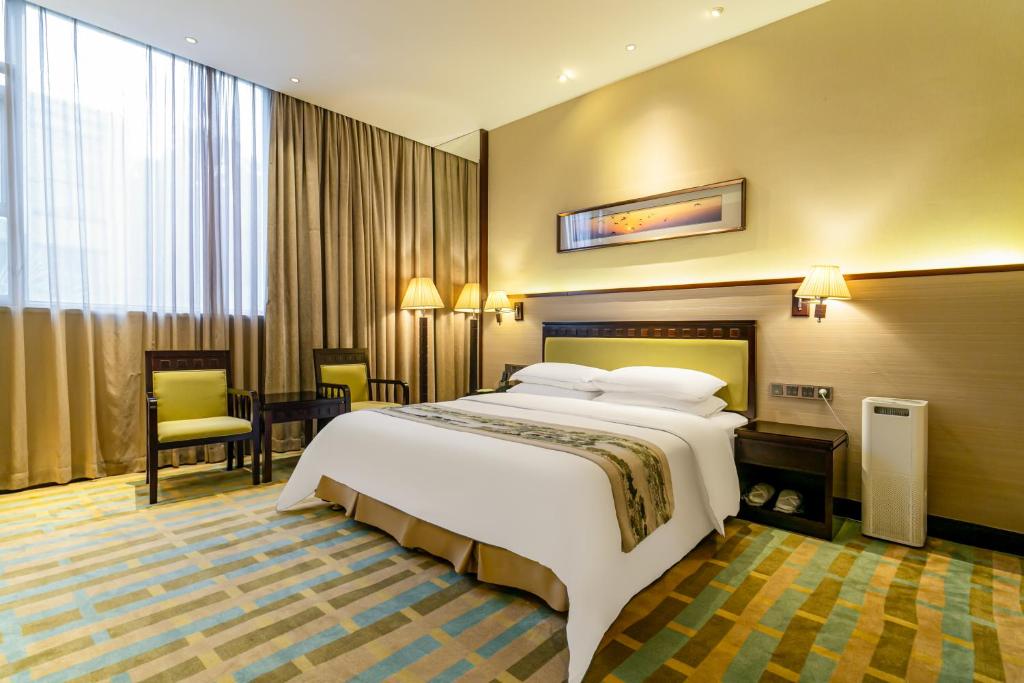 惠州惠阳丽景国际花园酒店 - Deluxe Business Queen Room