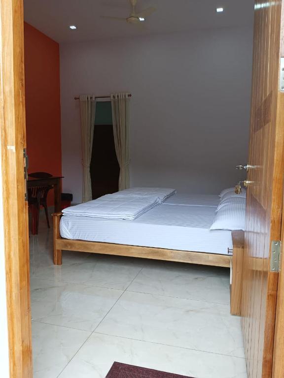 Postel nebo postele na pokoji v ubytování Earth Lounge Resort