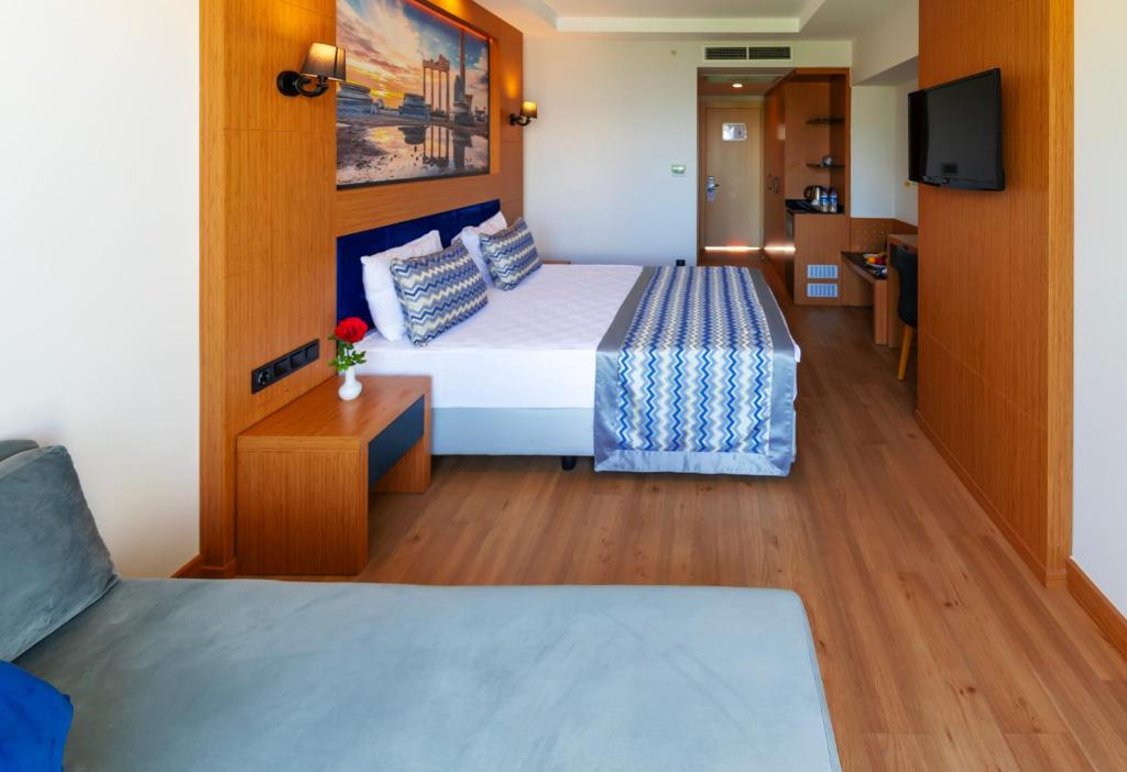 Sealife Buket Resort & Beach Hotel - Ultra All Inclusive - 3