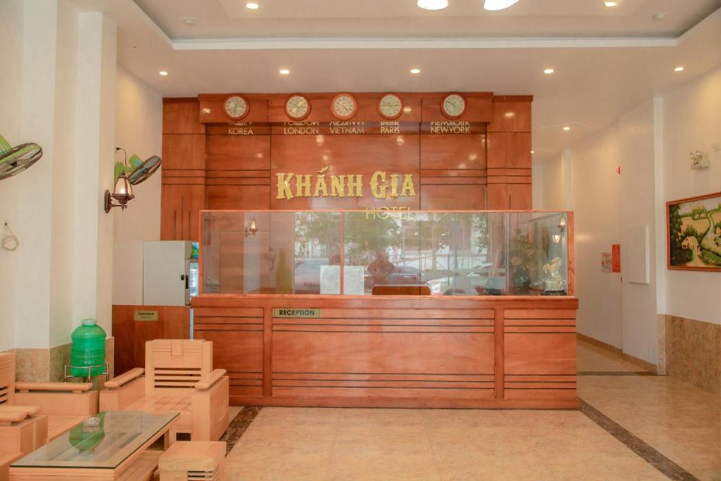 Vstupní hala nebo recepce v ubytování KHÁNH GIA HOTEL