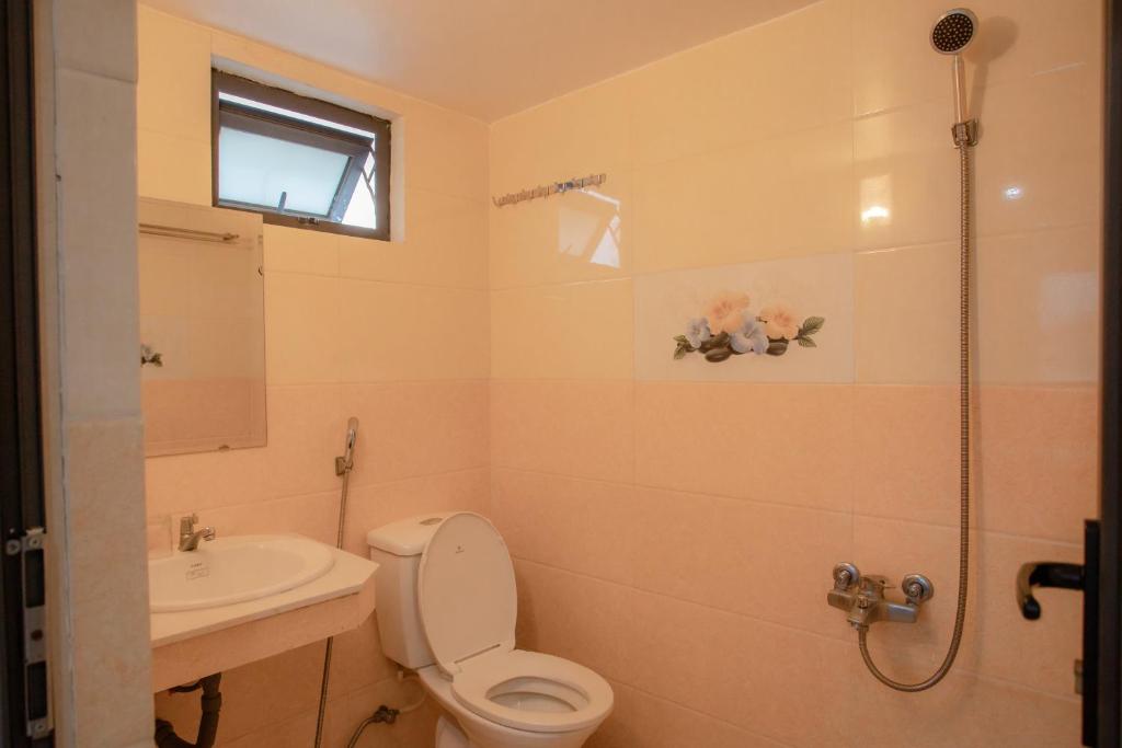 Koupelna v ubytování KHÁNH GIA HOTEL