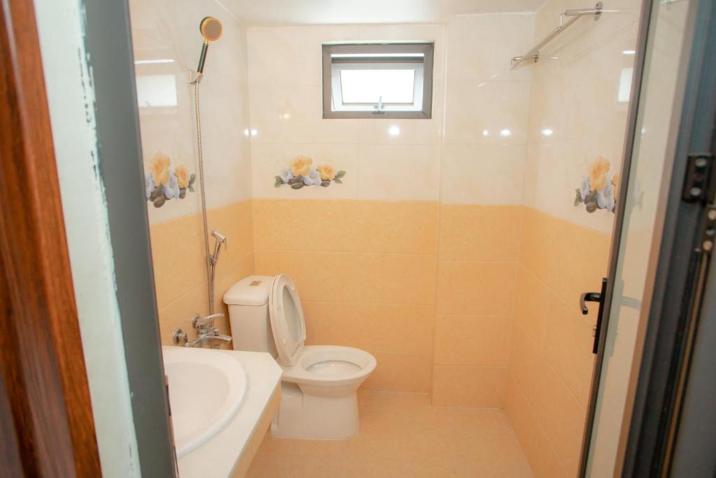 Koupelna v ubytování KHÁNH GIA HOTEL