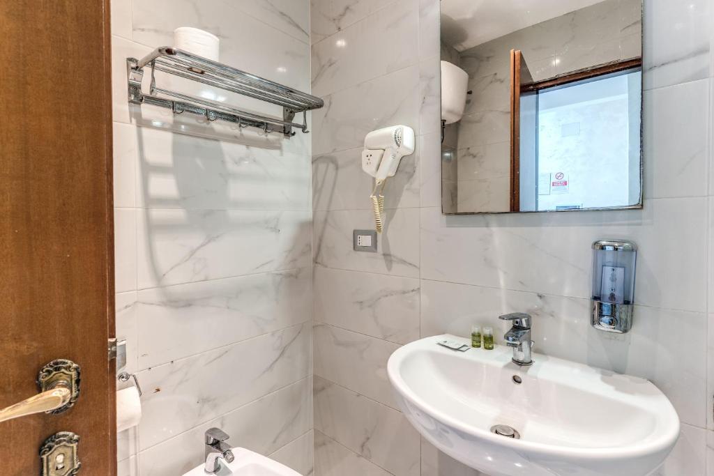 Hotel Family House - Resim 16