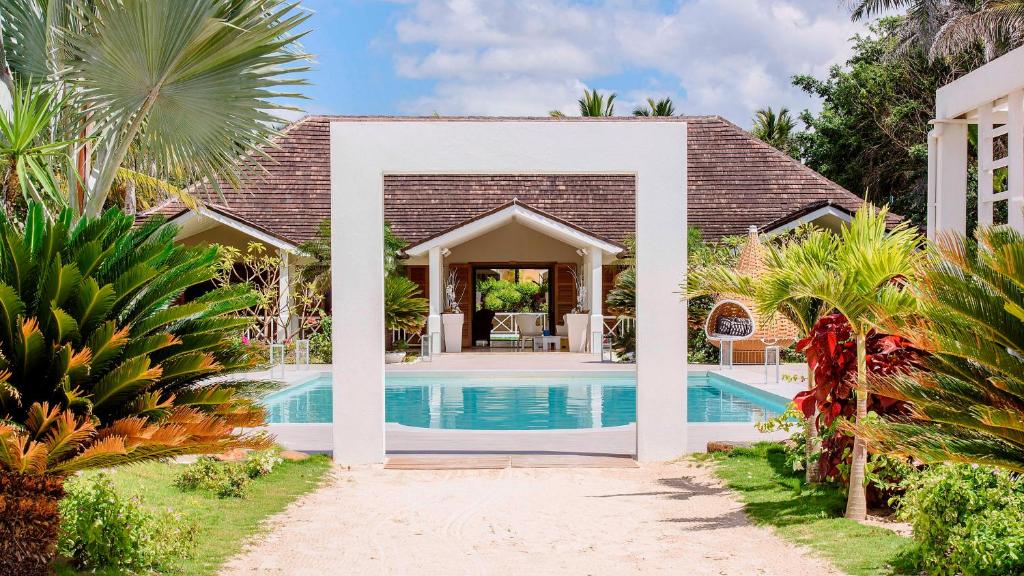 Piscina di TRACADERO Beach Club & Holidays Rentals o nelle vicinanze