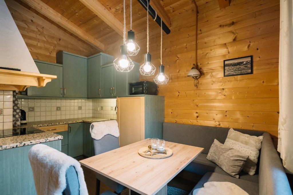 Posezení v ubytování Steinnock Chalet