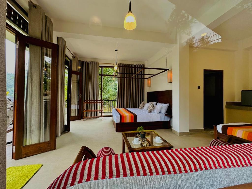 Ella Family House - 12