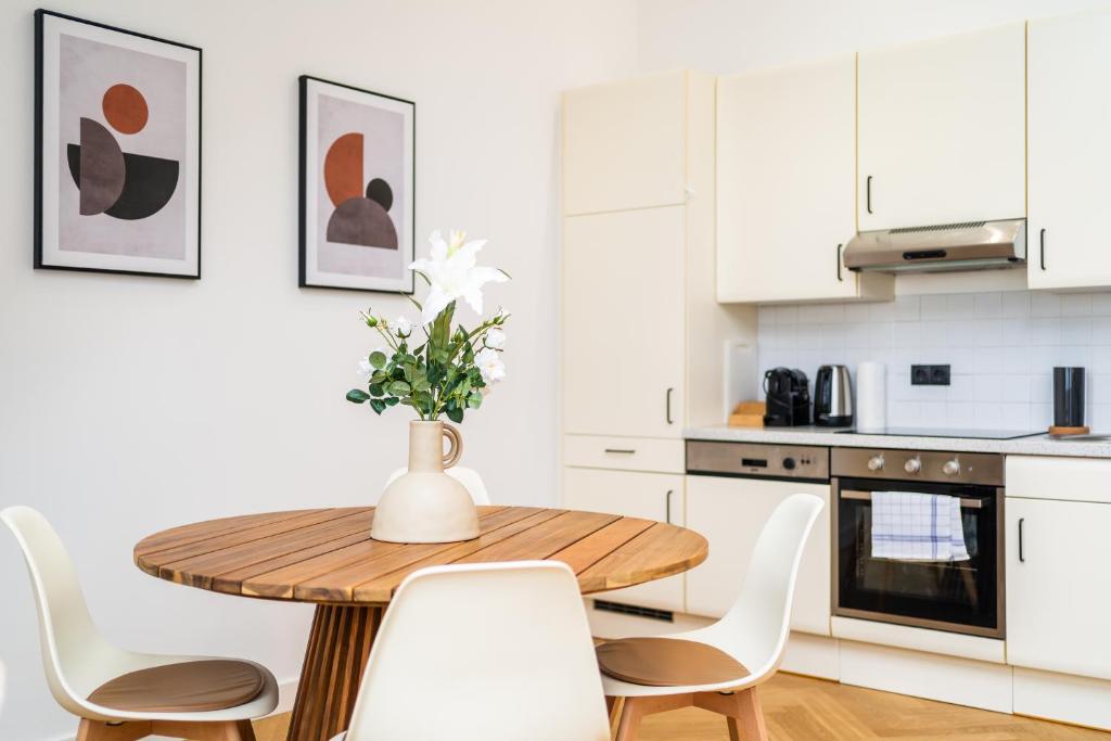 Cuina o zona de cuina de MyFlat - Bright Apartment near Central Station