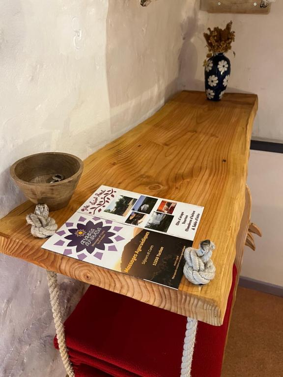Fotografie z fotogalerie ubytování Chambres d'hôtes Gîte Saint Roch v destinaci Tuchan