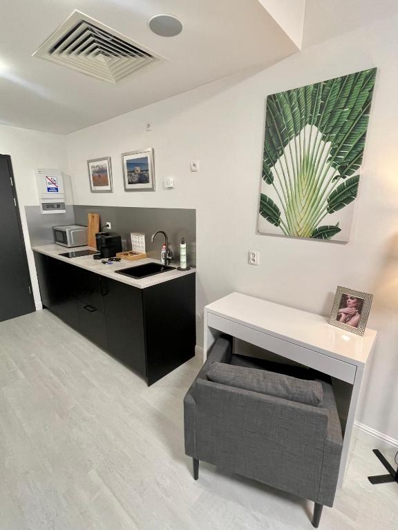 Plac Wolności 6 Contactless check-in 24h - 7