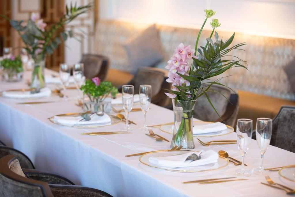 Hilton Belfast - Resim 17