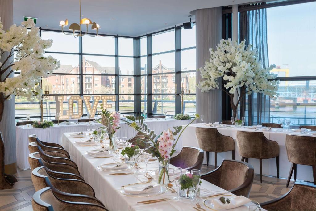 Hilton Belfast - Resim 22