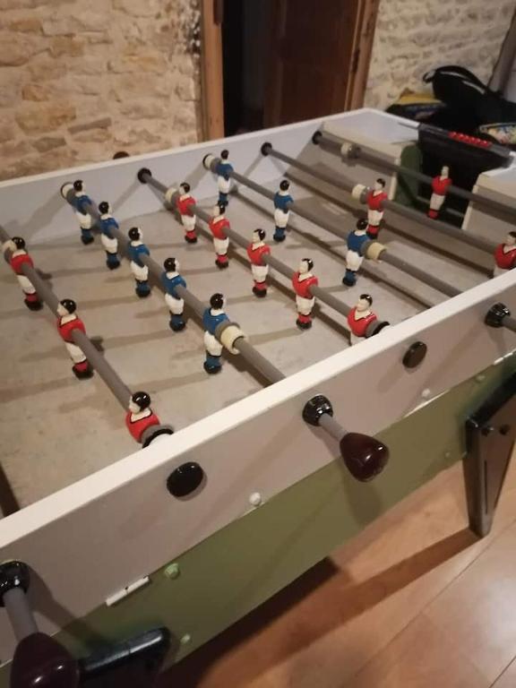 Nid Charentais Angouleme pool jacuzzi - Huis Met Vijf Slaapkamers