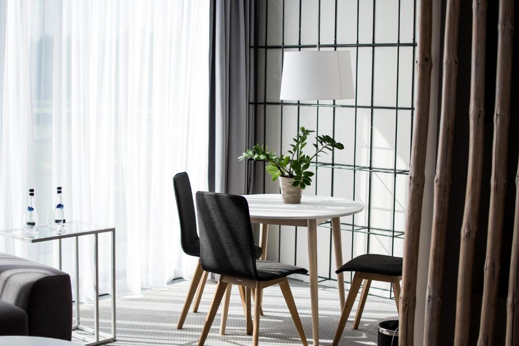 Hotel Bonifacio SPA&SPORT Resort - Apartamento Con Balcón