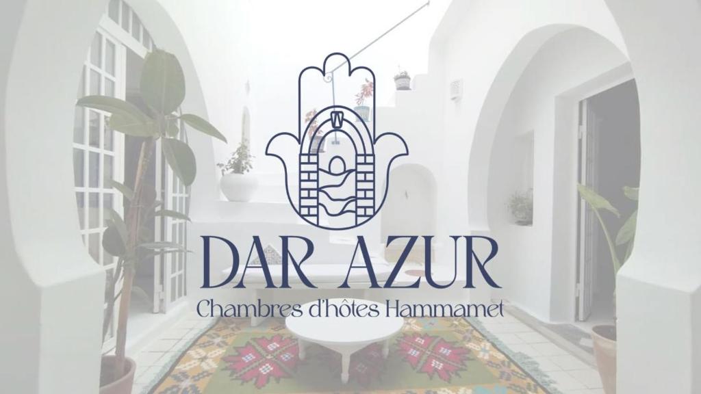 Dar Azur Hammamet Guest House في الحمامات: شعار عيادة جلدية في مبنى