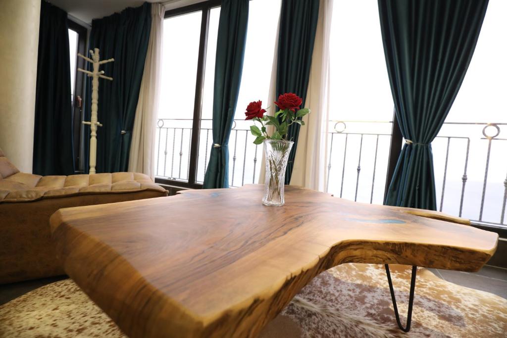 Fotografie z fotogalerie ubytování Hotel 1 Maji v destinaci Pogradec