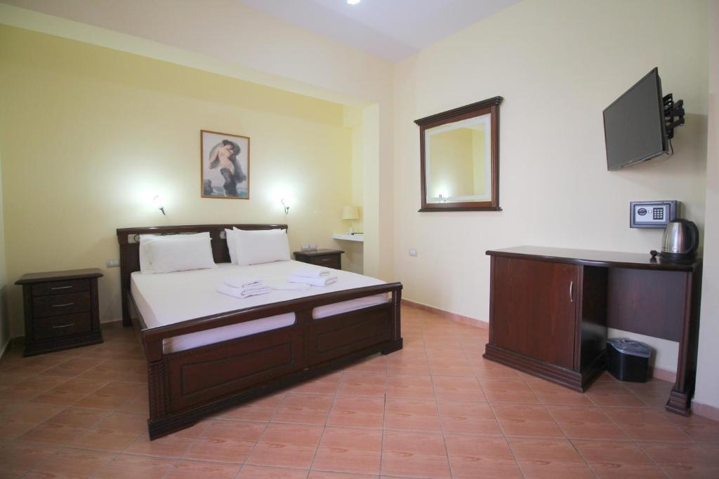 Oskar Hotel - Chambre Double Avec Balcon