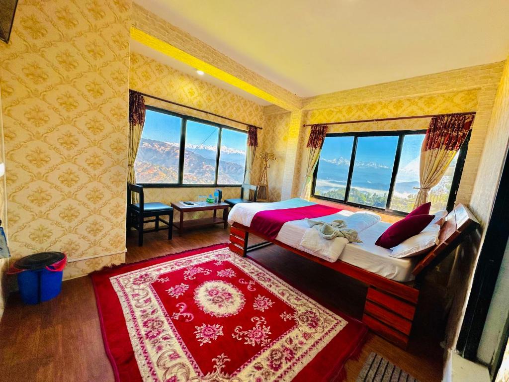 Gallery image of Hotel Mountains mirror in Dhulikhel