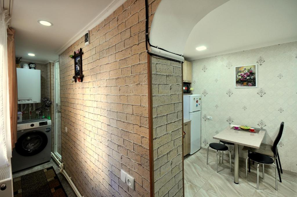 لابی و فضای عمومی Suzi Apartments - تصویر ۵