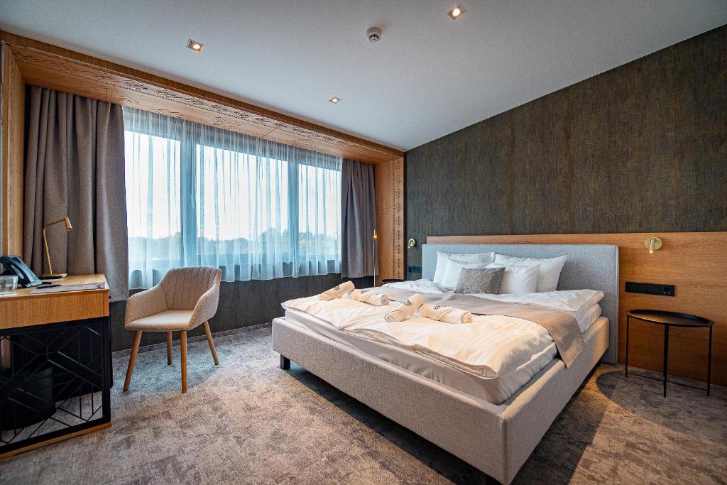 Bordűr Wellness Hotel Superior és Szőnyegmúzeum - Rala De Reina Estándar
