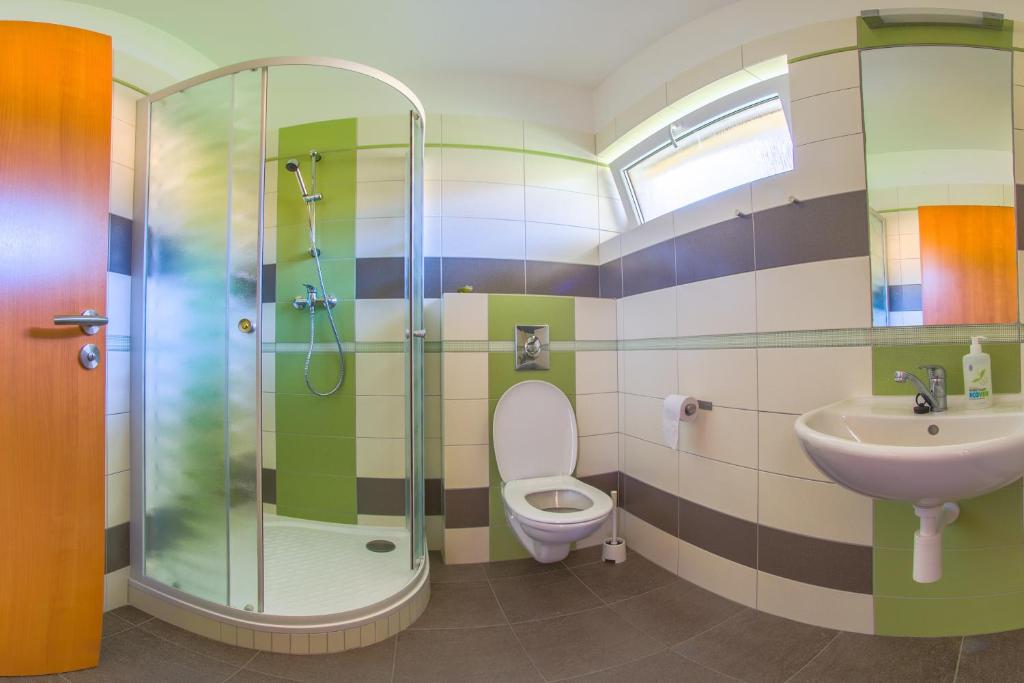 Koupelna v ubytování Apartment Zelená zahrada